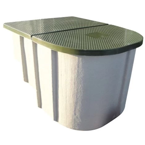 LOCALE TECNICO COMODO INTERRATO VUOTO CON COPERCHIO H 102 3 LOCALE TECNICO COMODO INTERRATO VUOTO CON COPERCHIO H 102