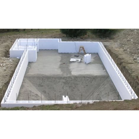 KIT PISCINA INTERRATA 9x3 Mt RETTANGOLARE FONDO PIANO 1,20 H IN CASSERI ISOBLOCK 4 KIT PISCINA INTERRATA 9x3 Mt RETTANGOLARE FONDO PIANO 1,20 H IN CASSERI ISOBLOCK - immagine 2