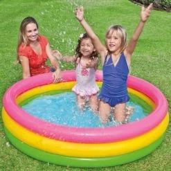 Trade Shop - Piscina Gonfiabile Per Bambini Arcobaleno A 3 Anelli Colorati 147 X 33 Cm